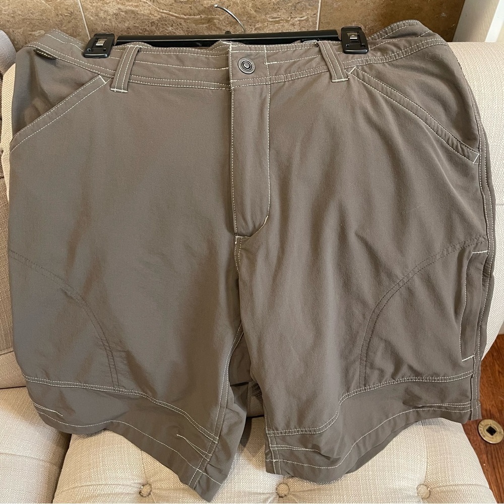 Bb:  Kuhl Shorts Men’s 36 Born In The Mountains Hiking Pants Nylon Spandex Blend